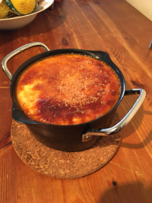 a pot with sugar cream